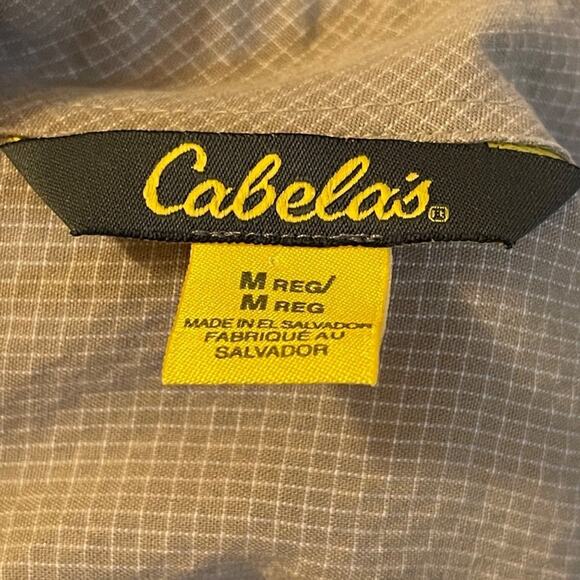 Cabela's Men Button Down Tan Short Sleeves Pocket Front Shirt Size Medium #56835 - Picture 5 of 7